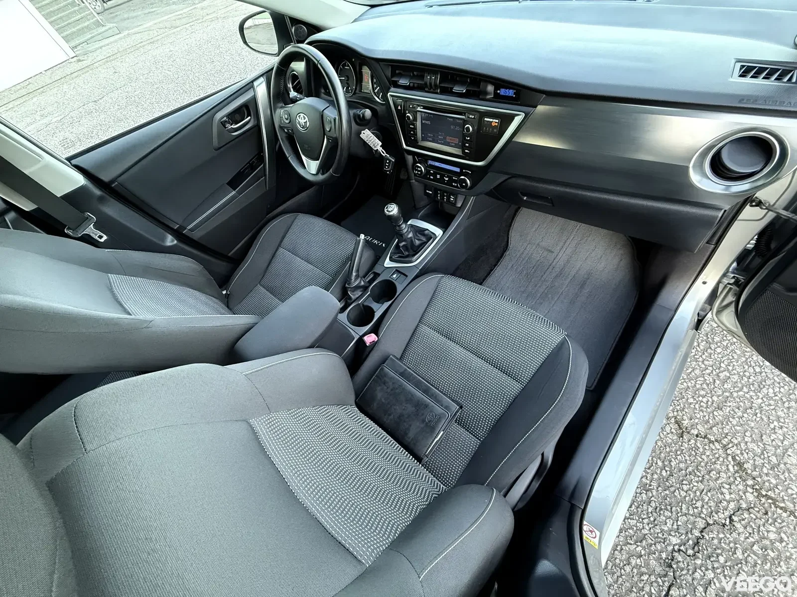 Toyota Auris Comfort Facelift 1.4 66kW