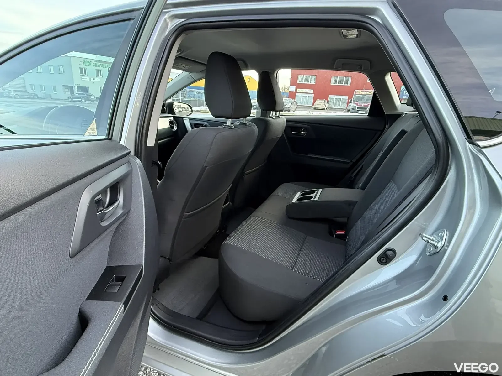 Toyota Auris Comfort Facelift 1.4 66kW