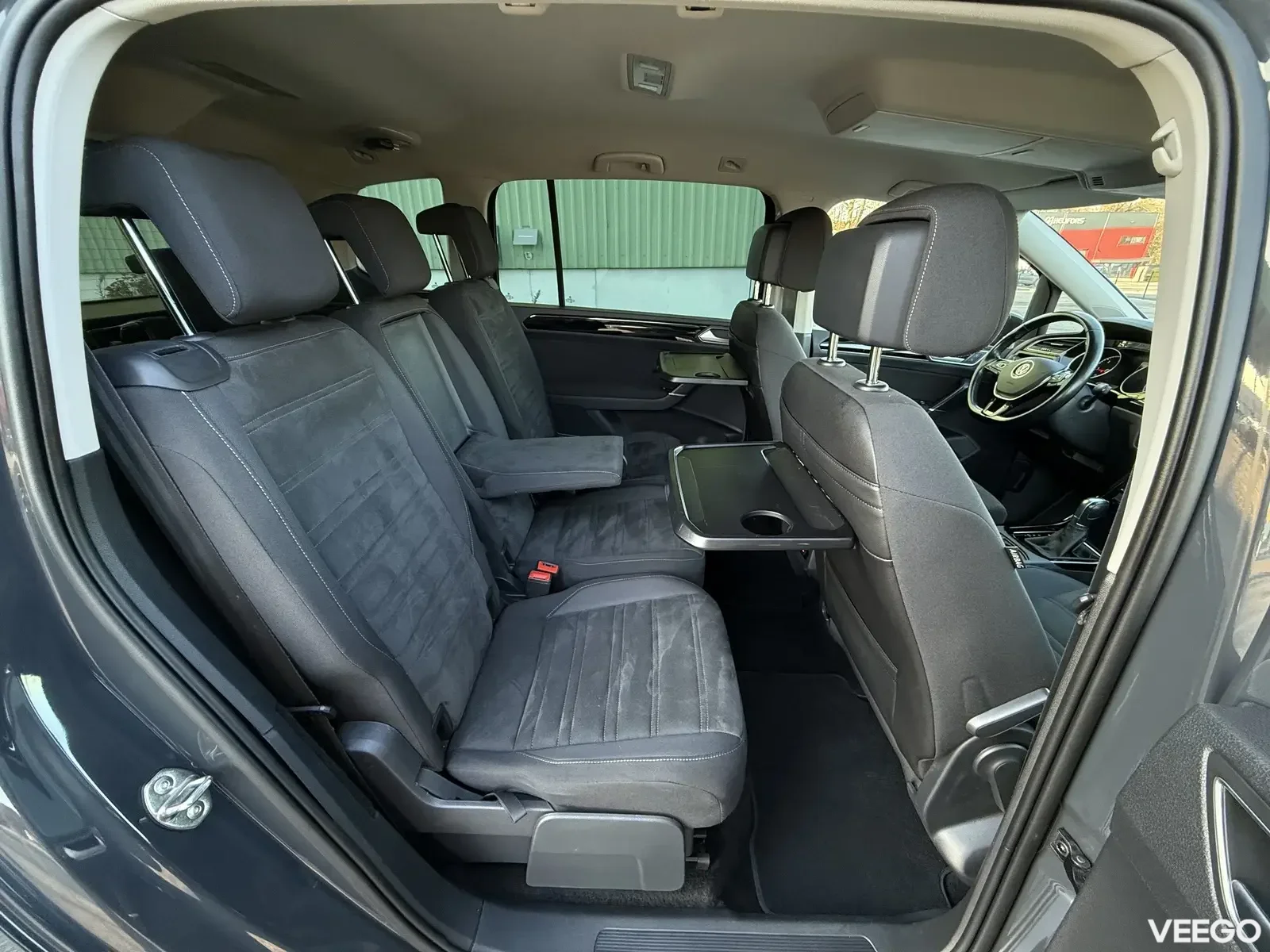 Volkswagen Touran Highline Facelift 7k 2 140kW