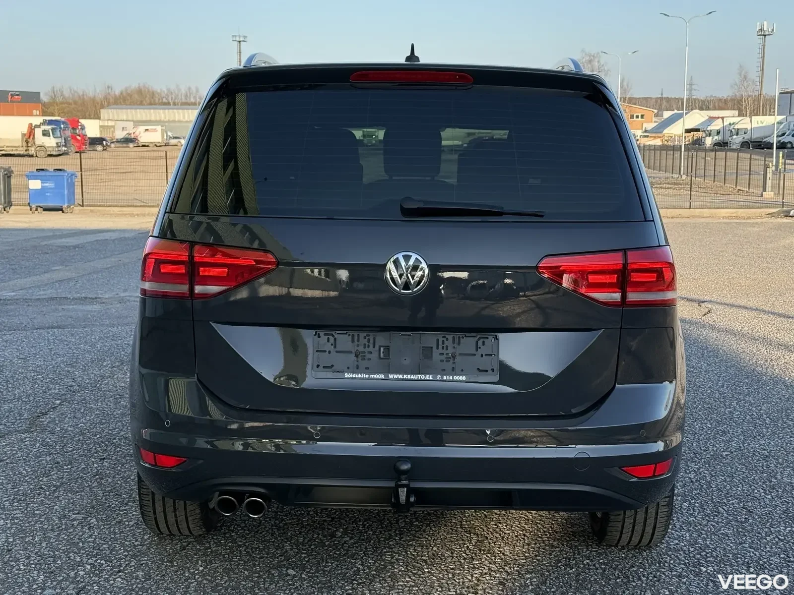 Volkswagen Touran Highline Facelift 7k 2 140kW