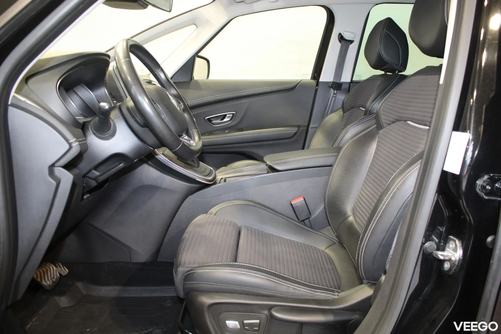 Renault Scenic - 1.3 103kW