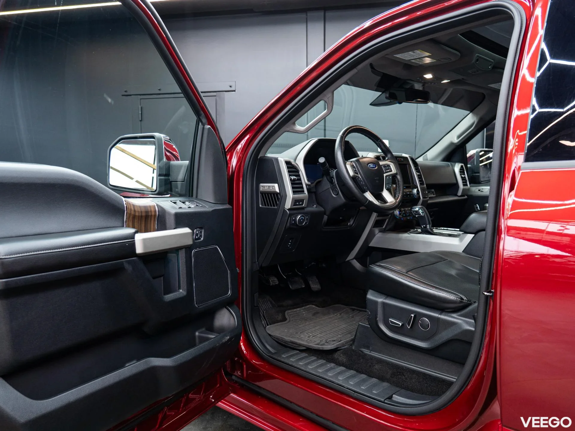 Ford F-150 4.9 559kW