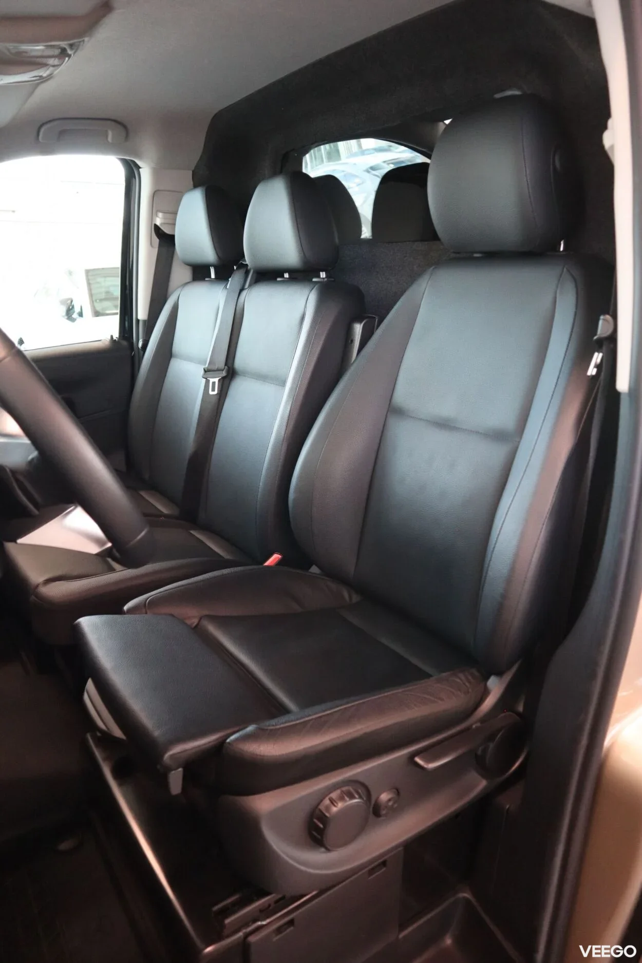 Mercedes-Benz Vito 140kW