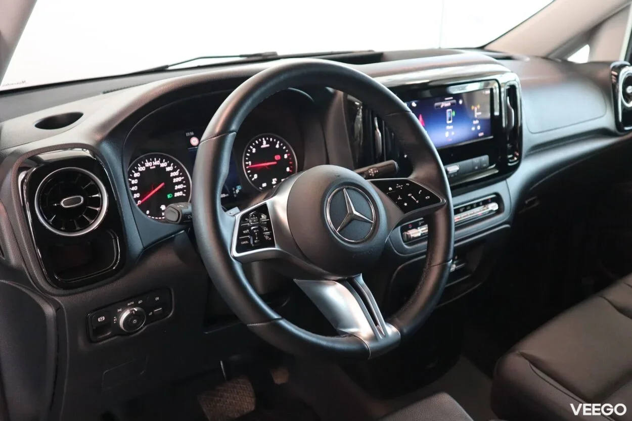 Mercedes-Benz Vito 140kW