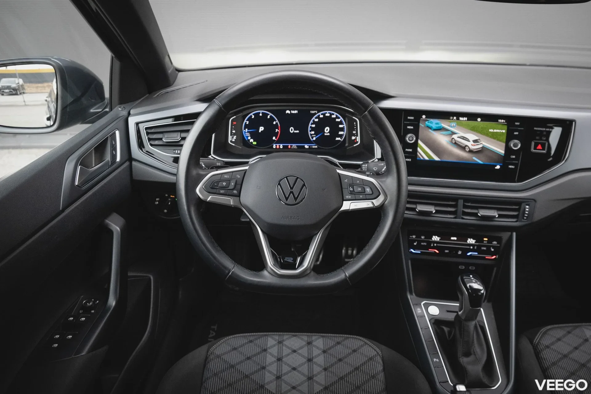 Volkswagen Taigo R-Line 1 81kW