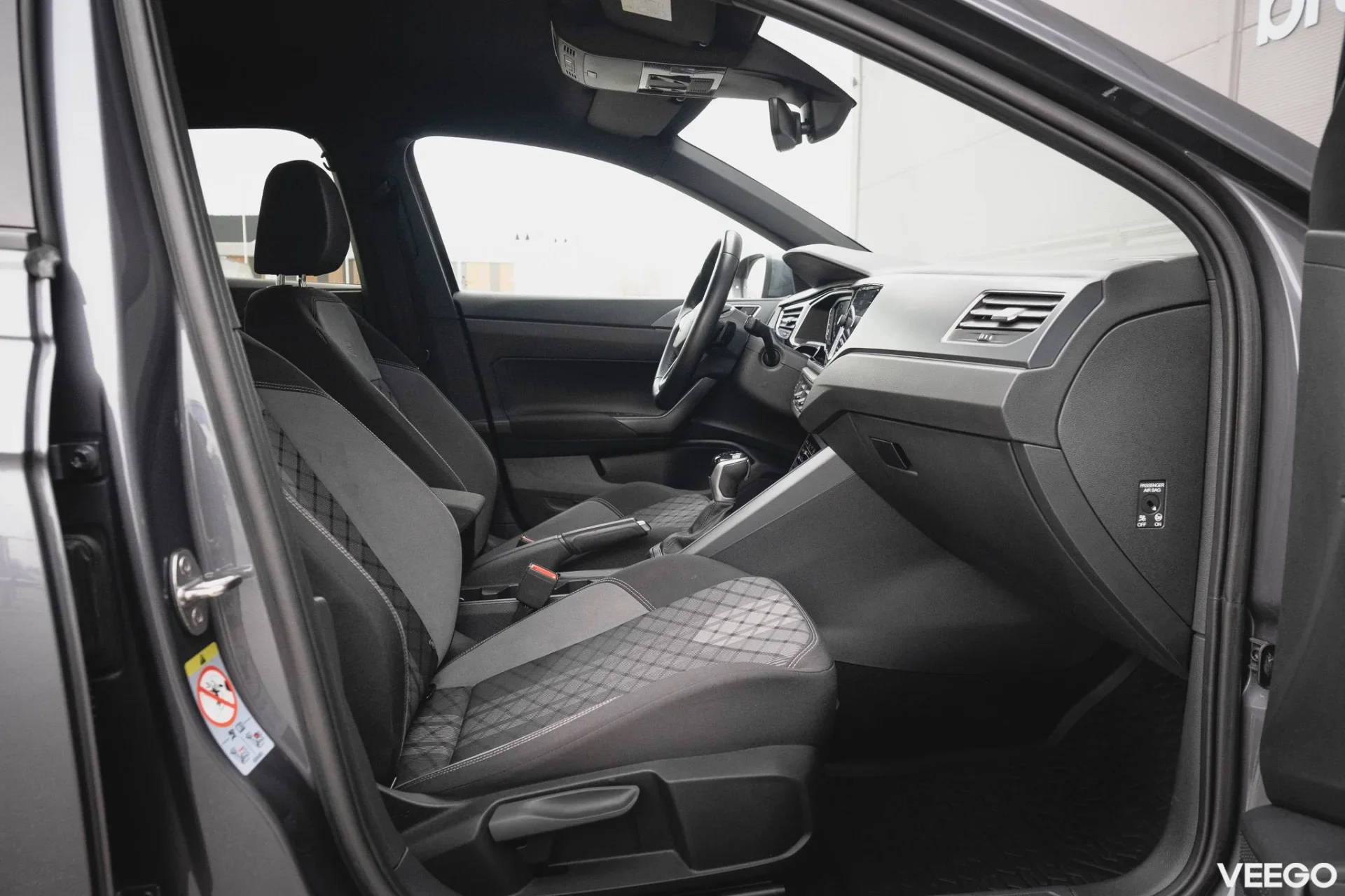 Volkswagen Taigo R-Line 1 81kW