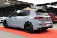 Volkswagen Golf 2.0 180kW thumbnail