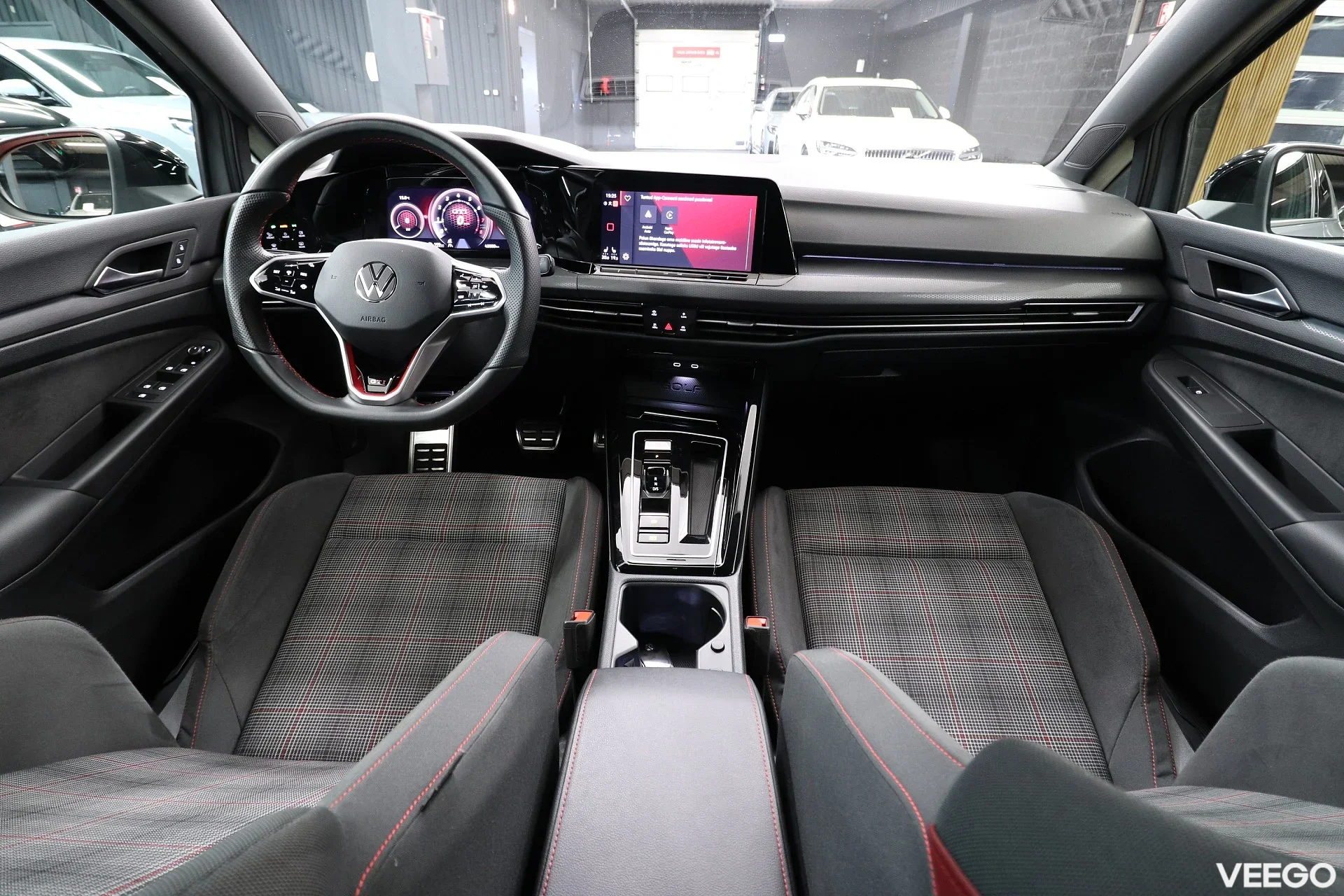 Volkswagen Golf 2.0 180kW