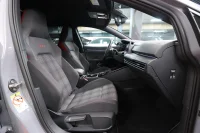 Volkswagen Golf 2.0 180kW thumbnail