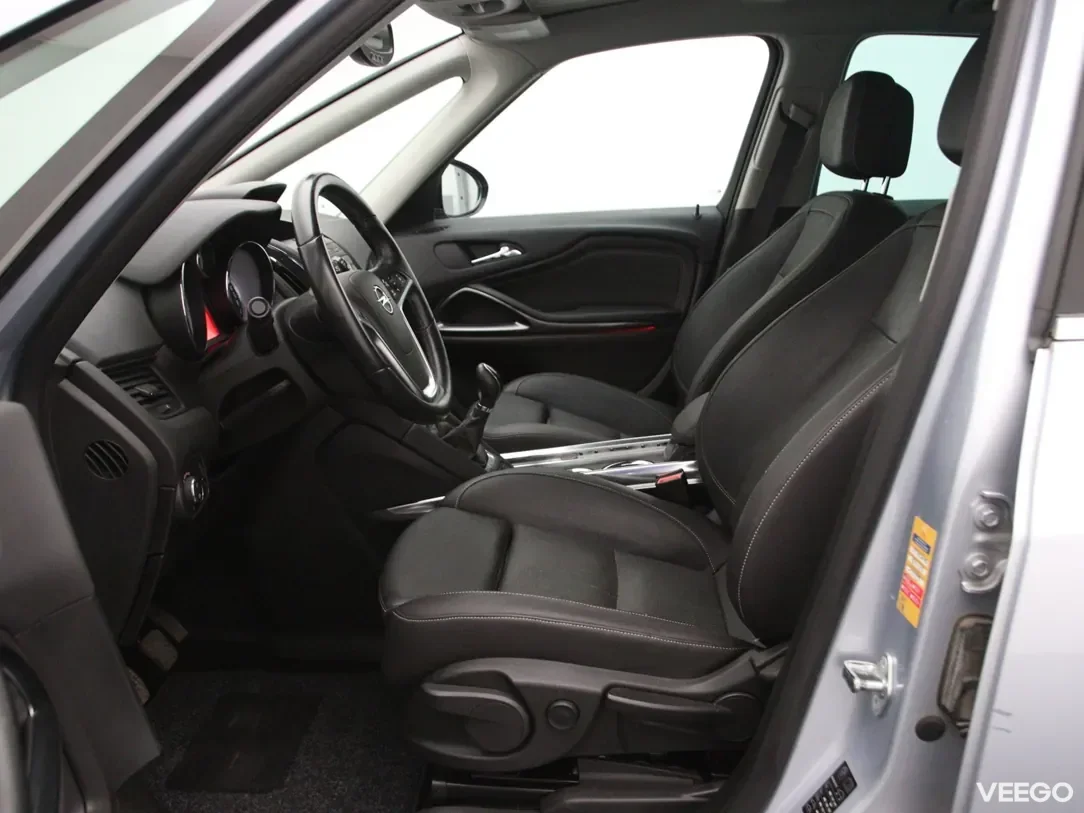 Opel zafira-tourer 1.6 100kW