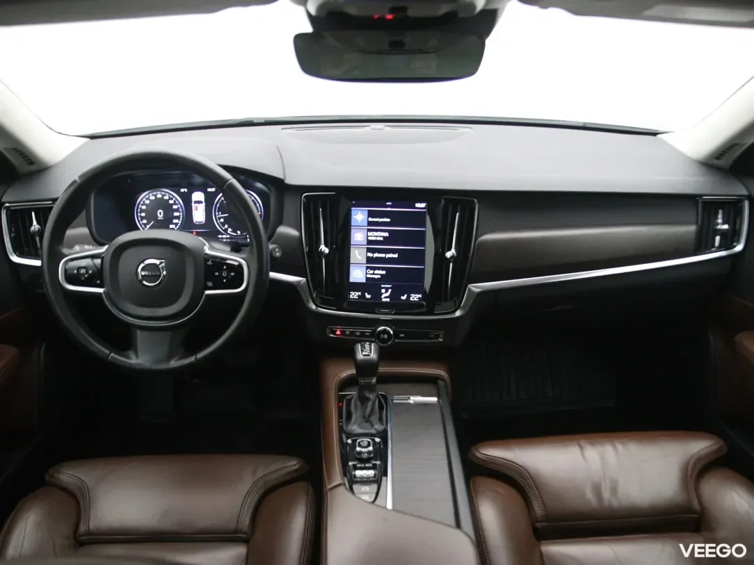 Volvo v90-cross-country 2 173kW