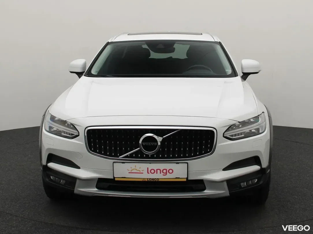 Volvo v90-cross-country 2 173kW