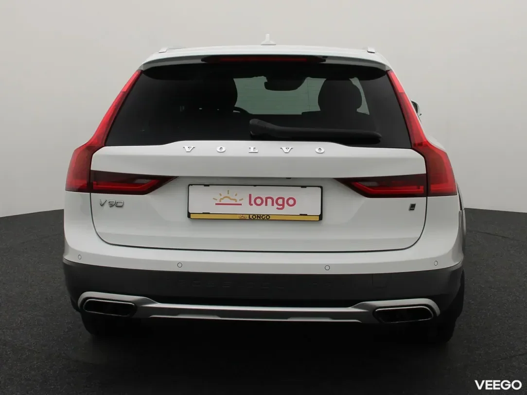 Volvo v90-cross-country 2 173kW