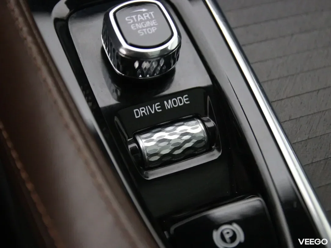 Volvo v90-cross-country 2 173kW