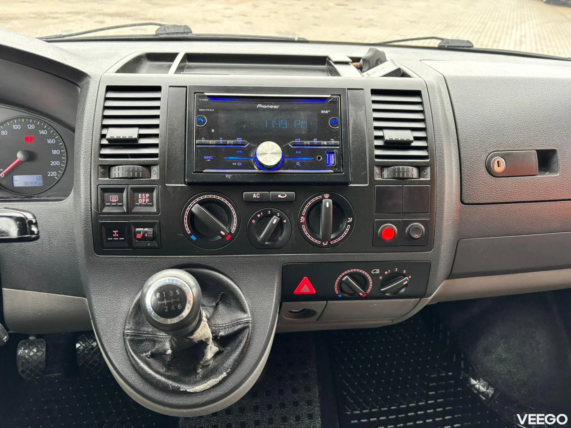 Volkswagen Transporter WORKSHOP 96kW