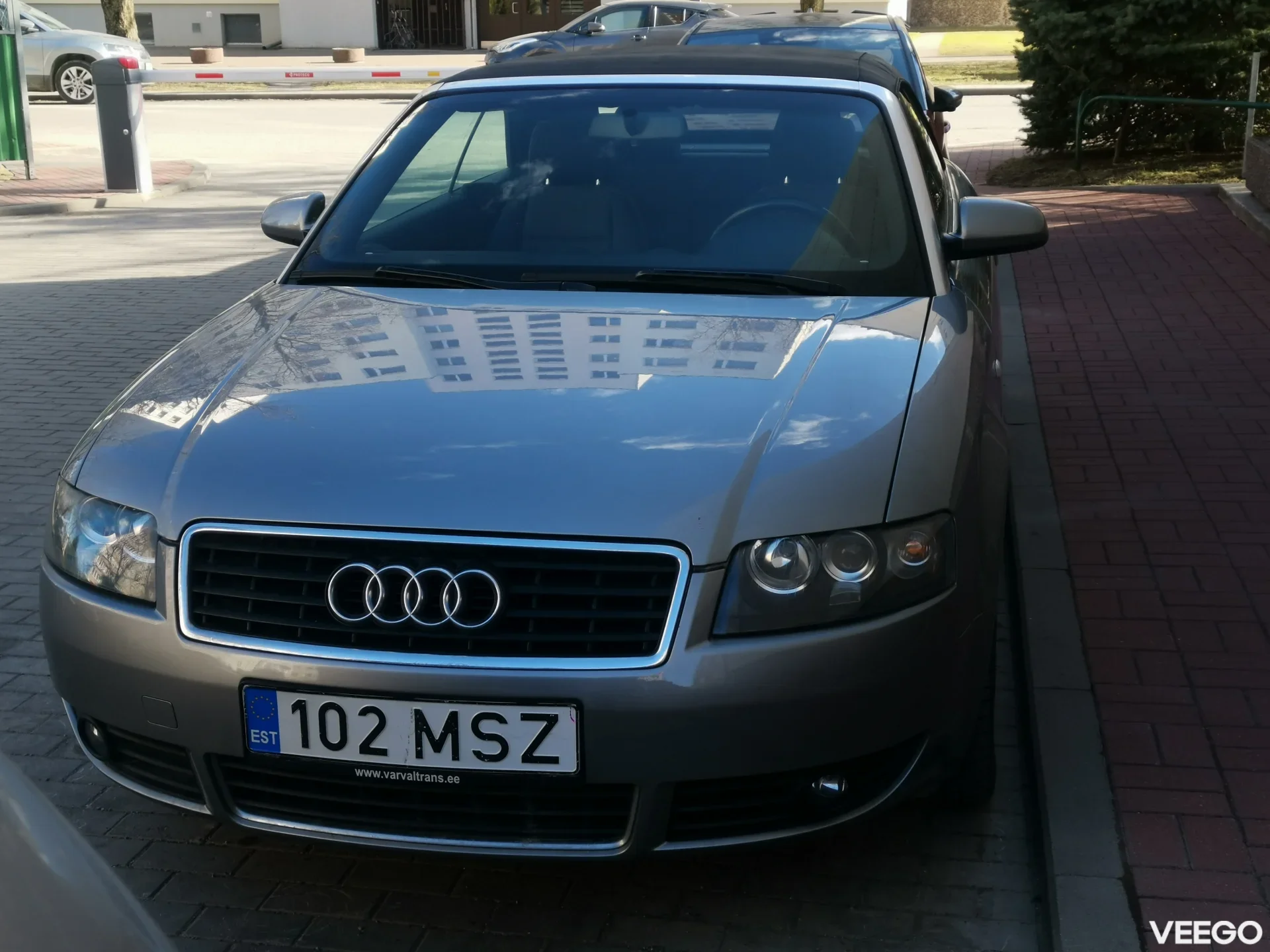 Audi A4 2.5 120kW
