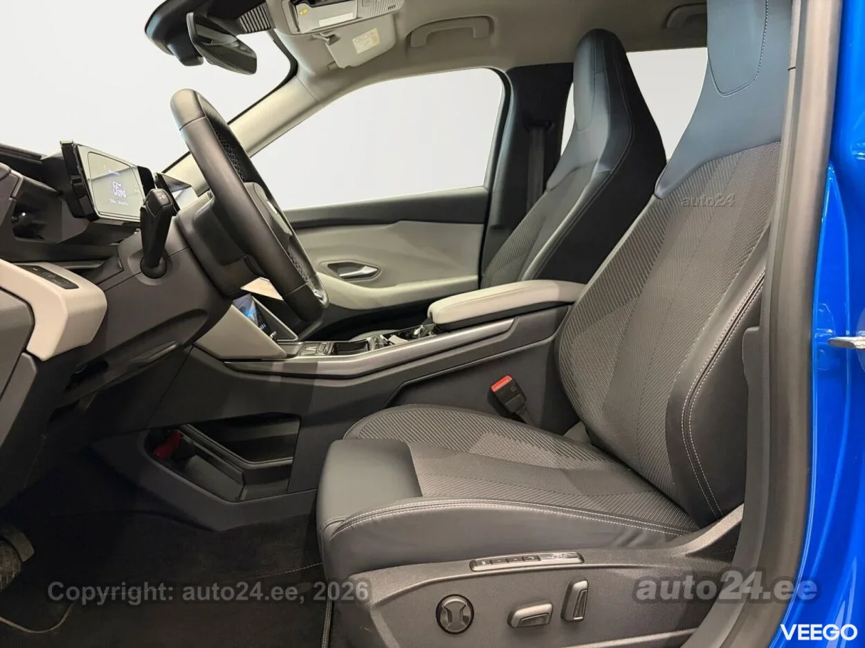 Ford Explorer 77 kW/h 210kW