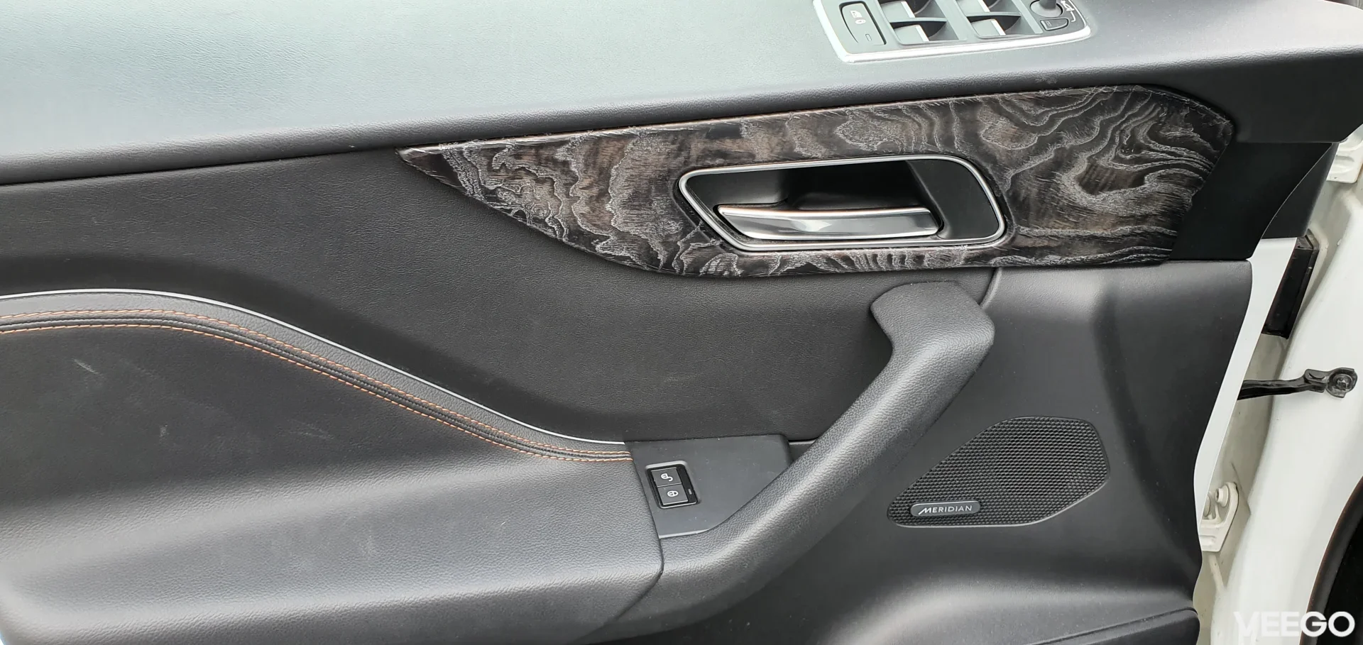 Jaguar F-Pace 3.0 221kW