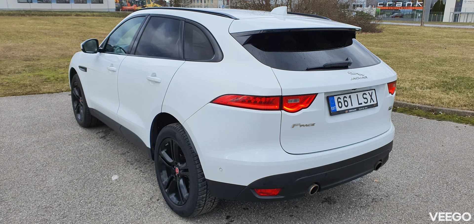 Jaguar F-Pace 3.0 221kW