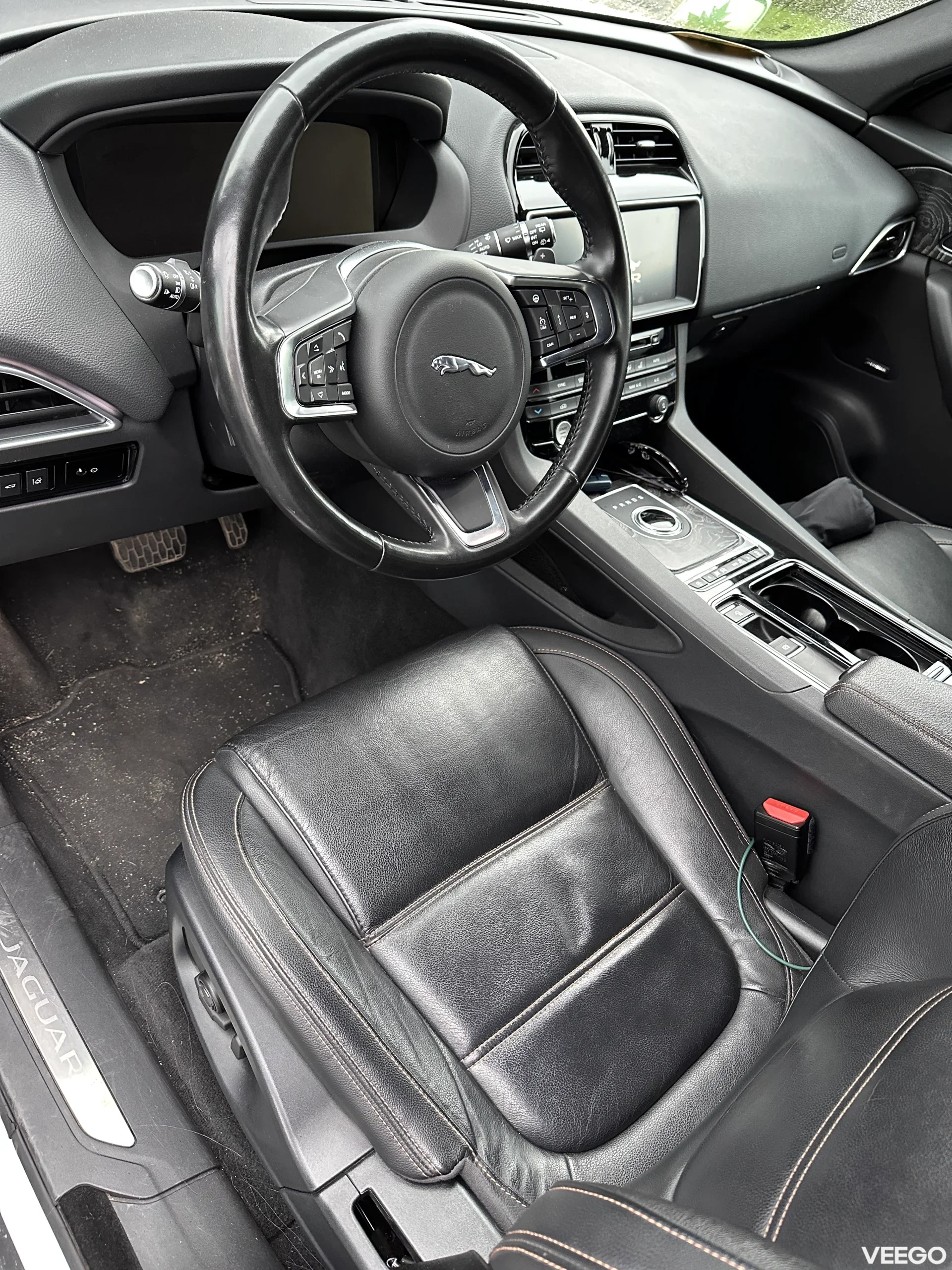 Jaguar F-Pace 3.0 221kW