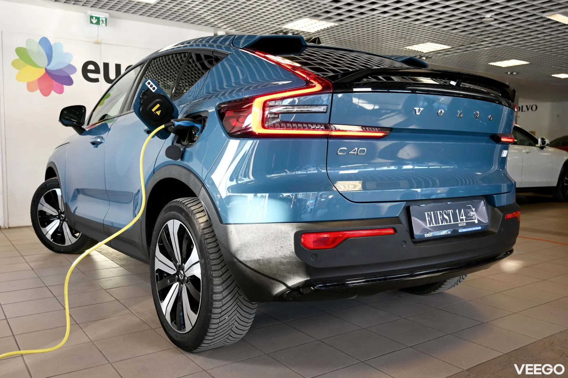 Volvo C40 AWD H&K ULTIMATE XENIUM INTELLI PRO FULL MY2023 300kW