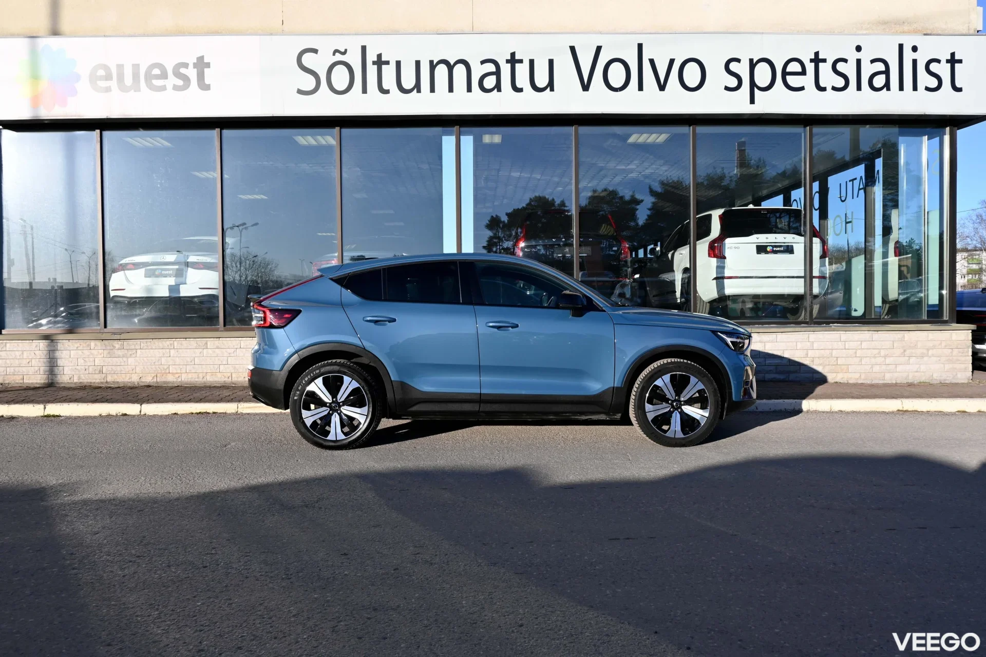 Volvo C40 AWD H&K ULTIMATE XENIUM INTELLI PRO FULL MY2023 300kW