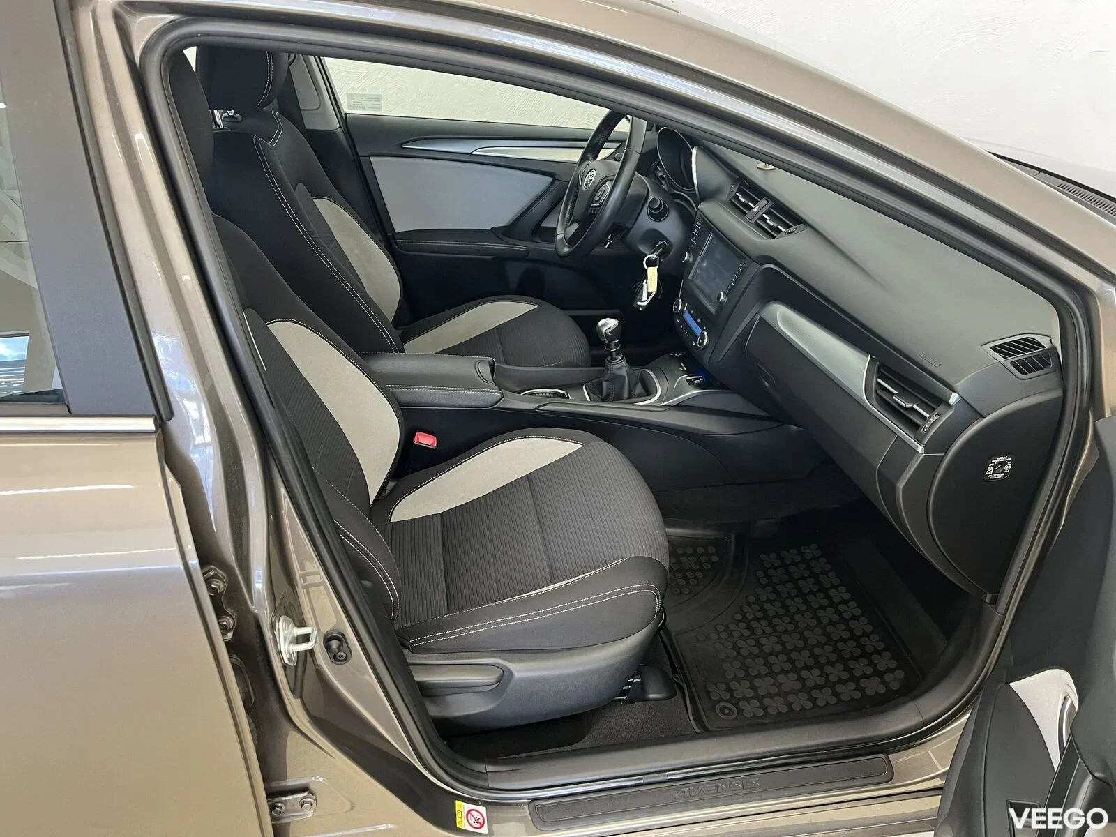 Toyota Avensis 108kW