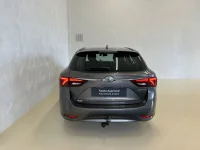 Toyota Avensis 108kW thumbnail