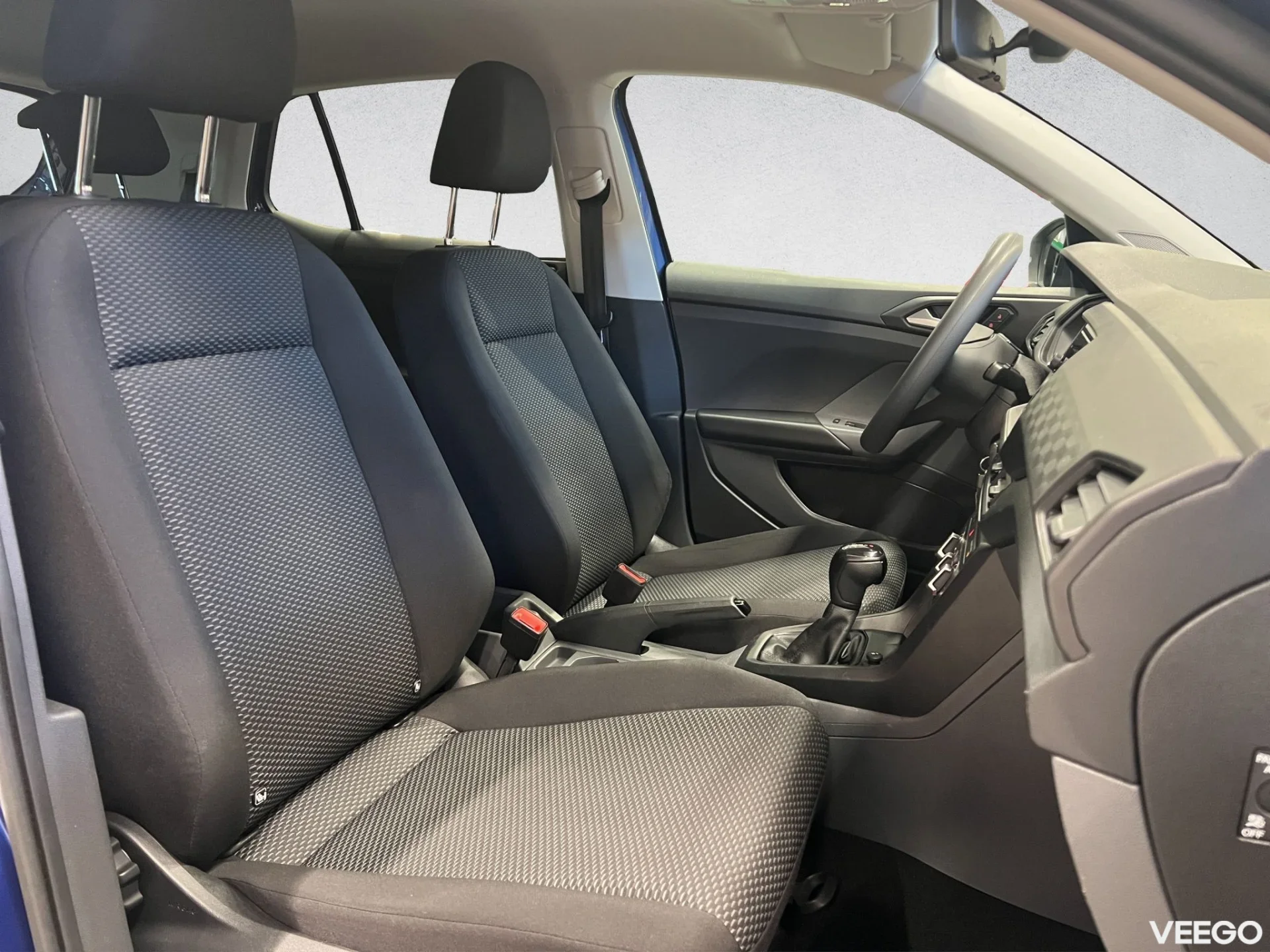 Volkswagen T-Cross - 1 85kW