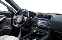 Jaguar F-Pace 2.0 132kW thumbnail