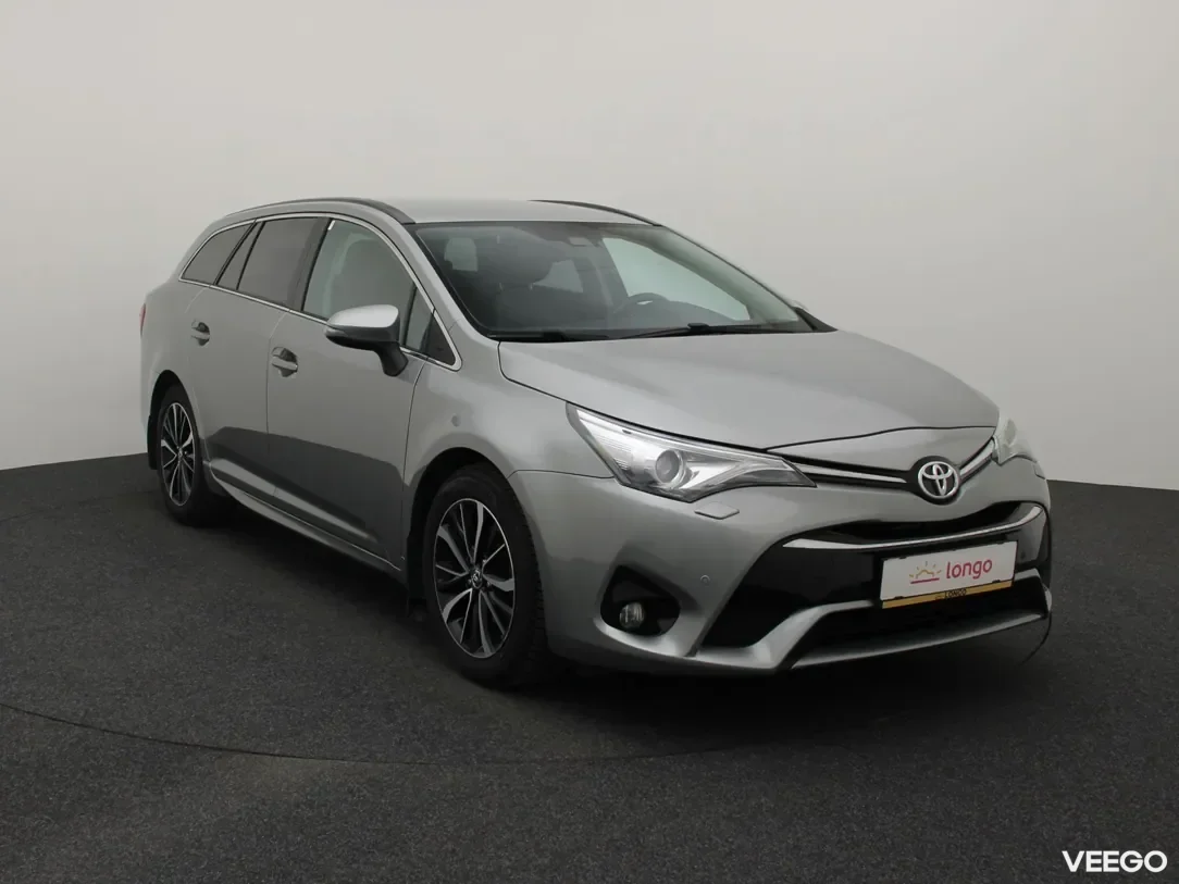 Toyota Avensis 2 112kW