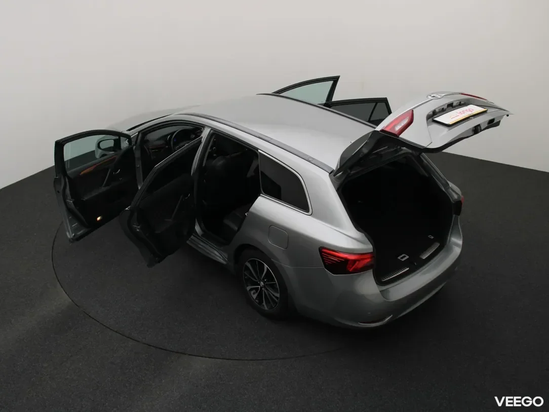 Toyota Avensis 2 112kW