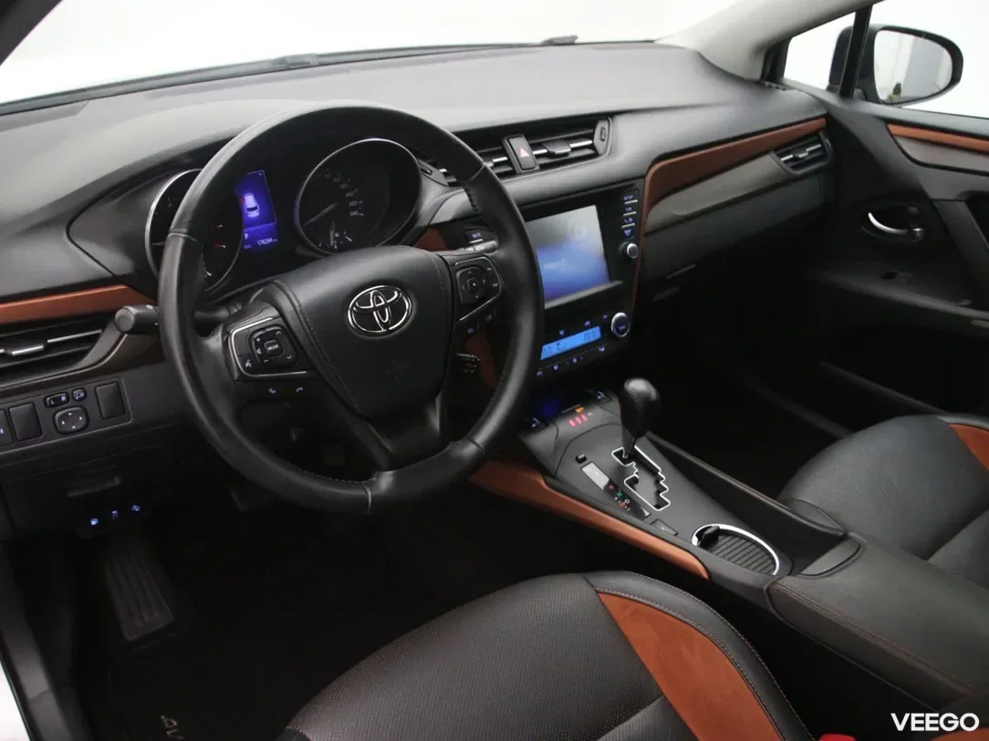 Toyota Avensis 2 112kW