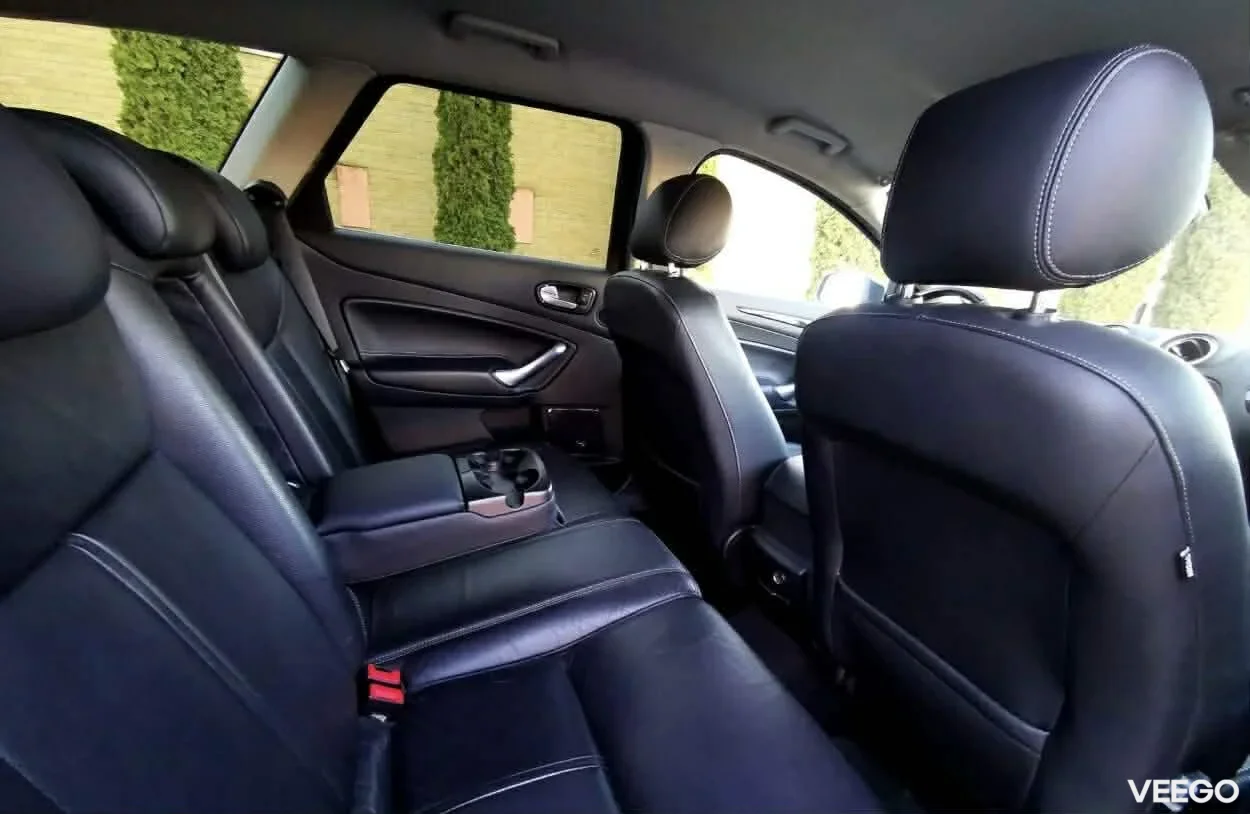 Ford Mondeo 1.8 92kW