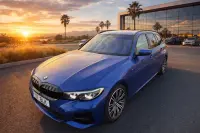 BMW 320 2.0 140kW thumbnail