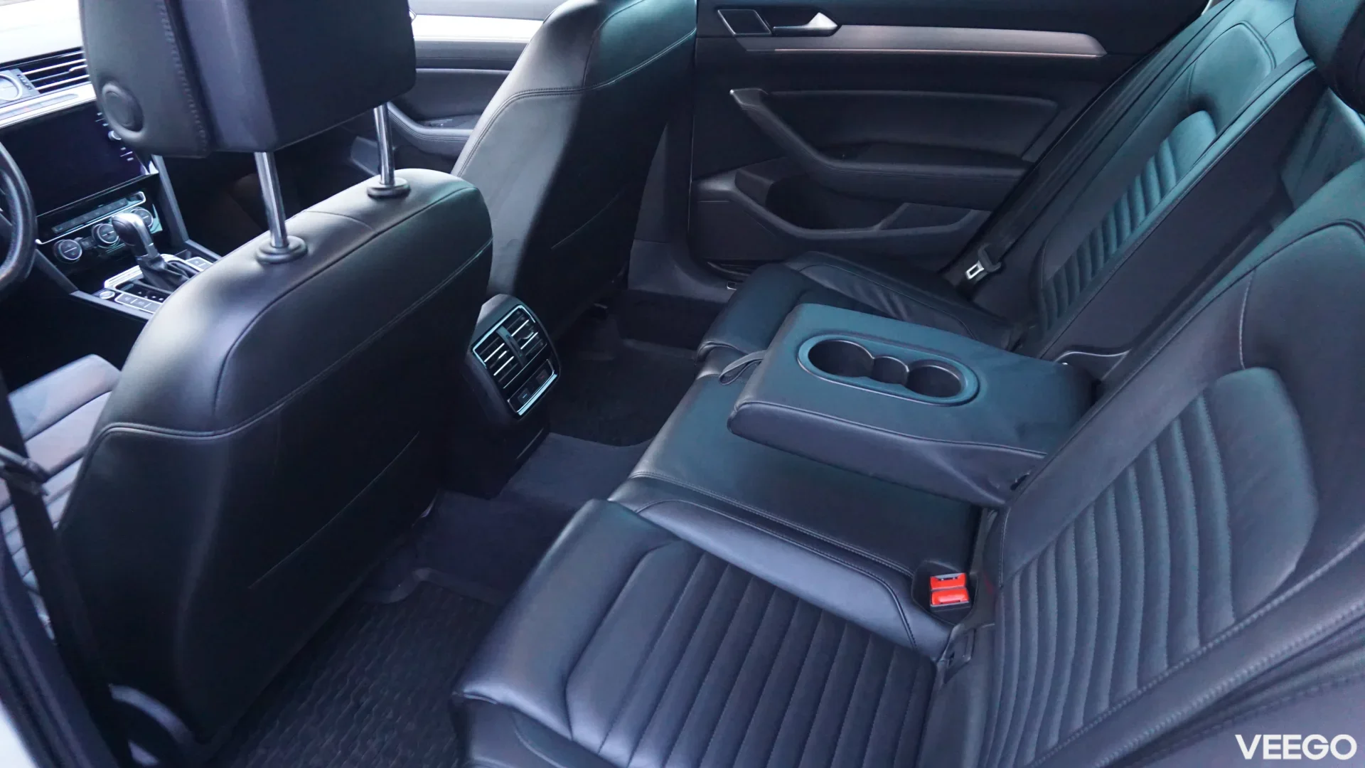 Volkswagen Passat R-line 4 MOTION 2.0 140kW