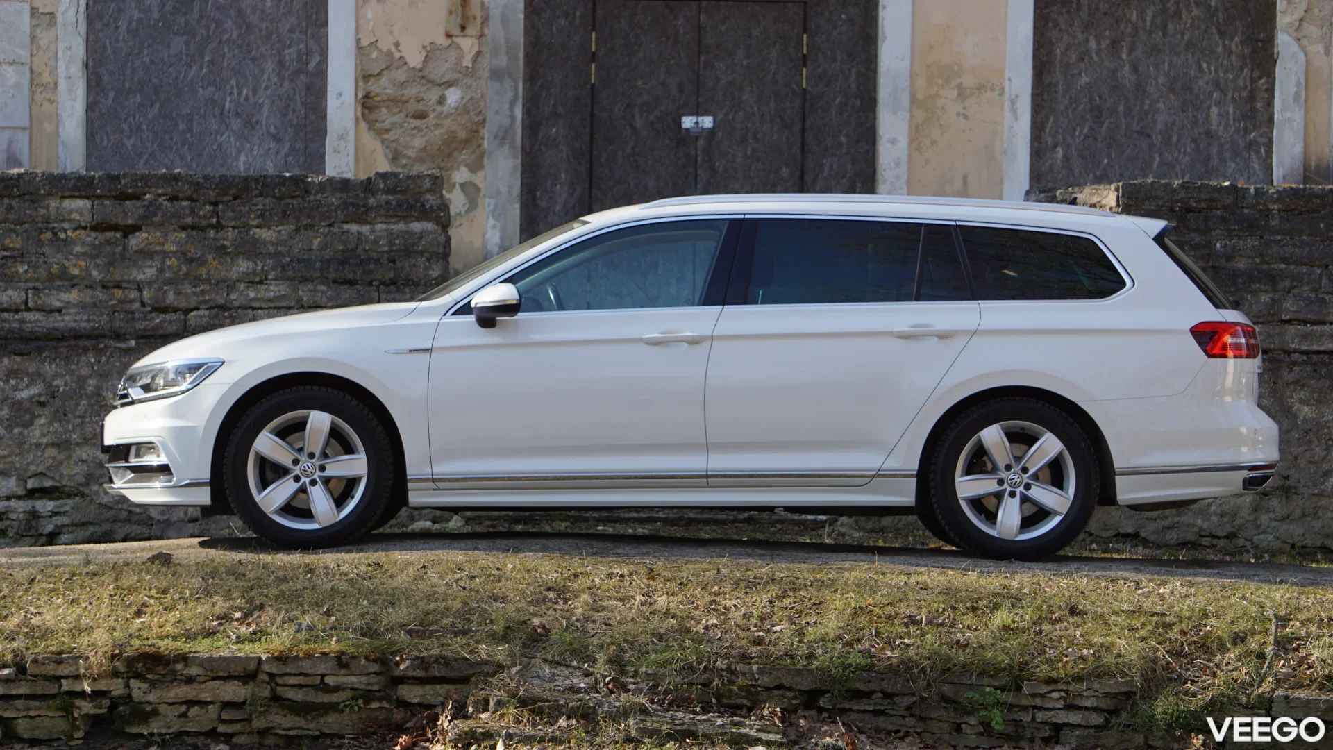 Volkswagen Passat R-line 4 MOTION 2.0 140kW