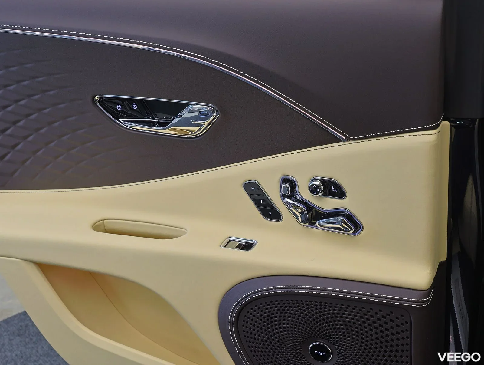 Bentley FLYING SPUR V8 V8 Azure 4 500kW