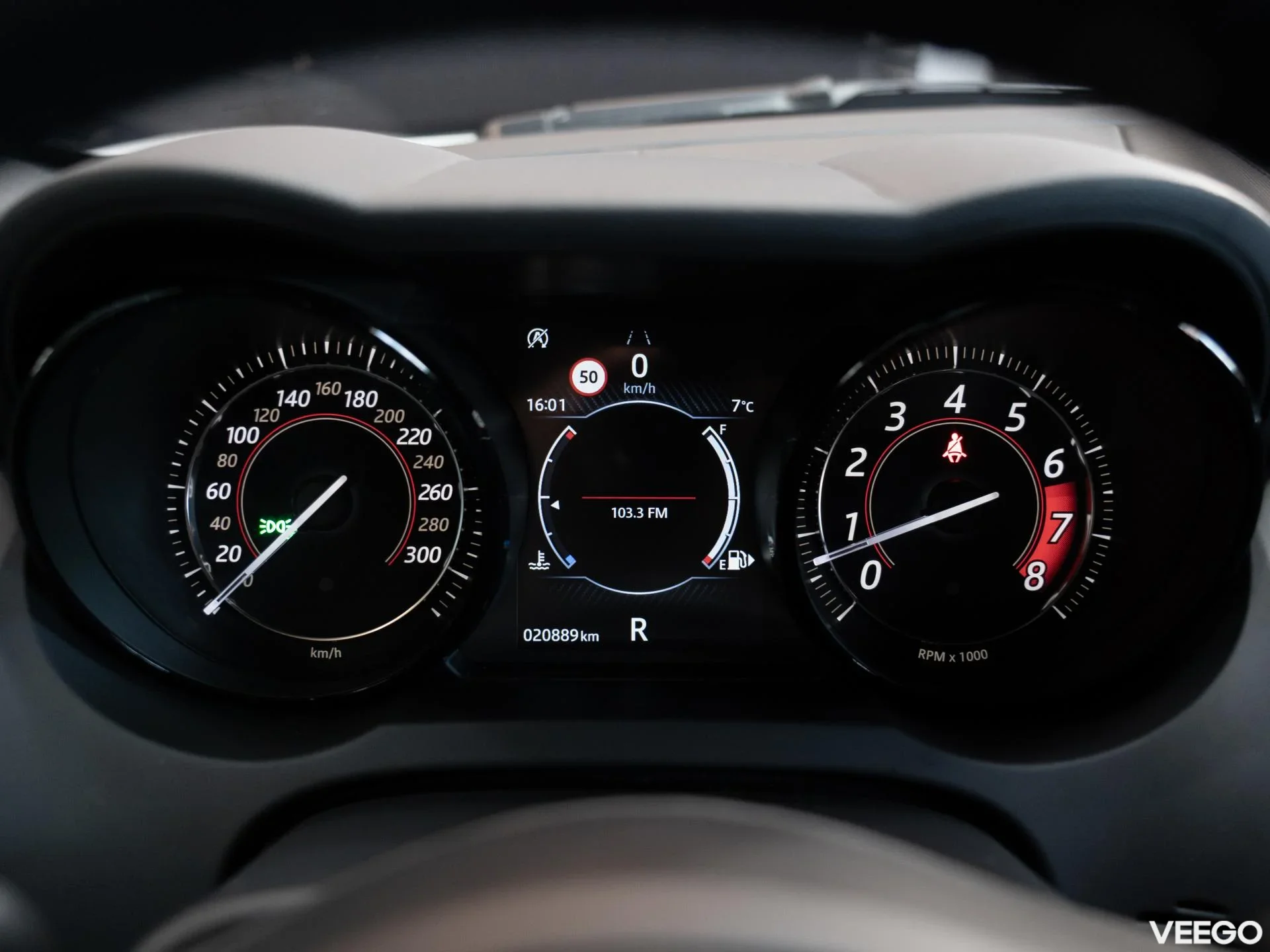 Jaguar F-Type 2.0 221kW