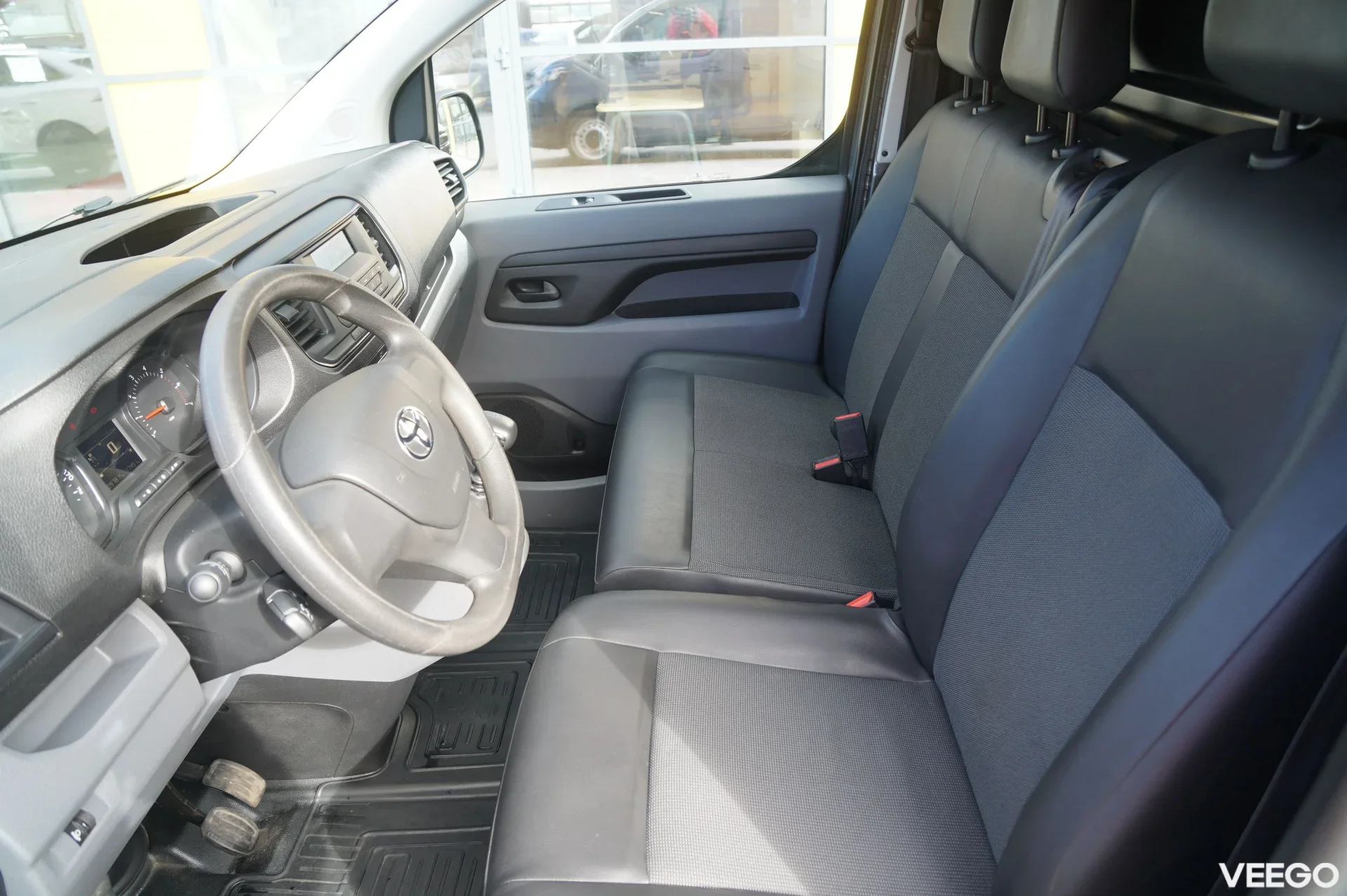 Toyota Proace - 1.6 85kW
