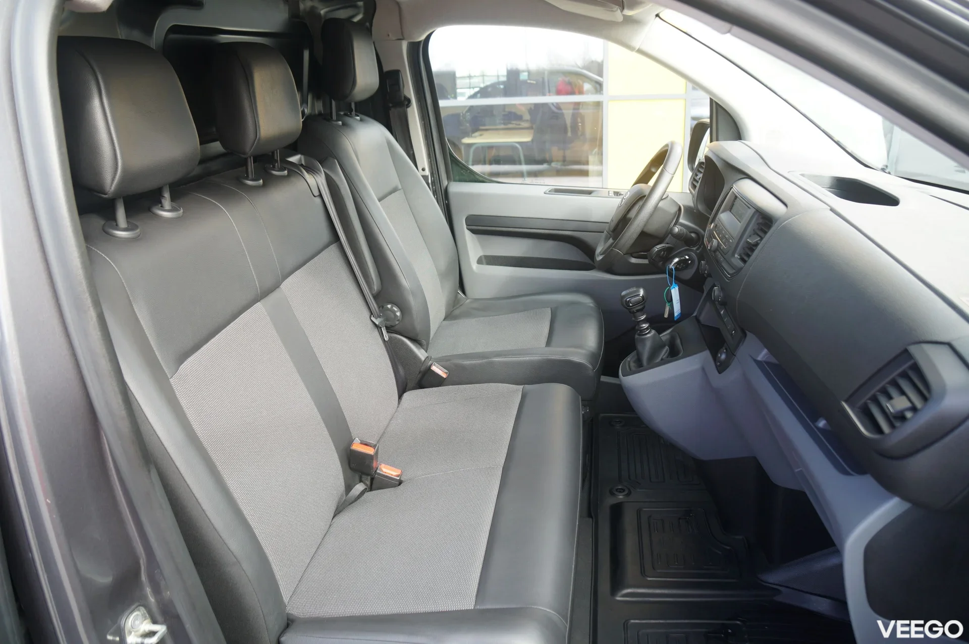 Toyota Proace - 1.6 85kW