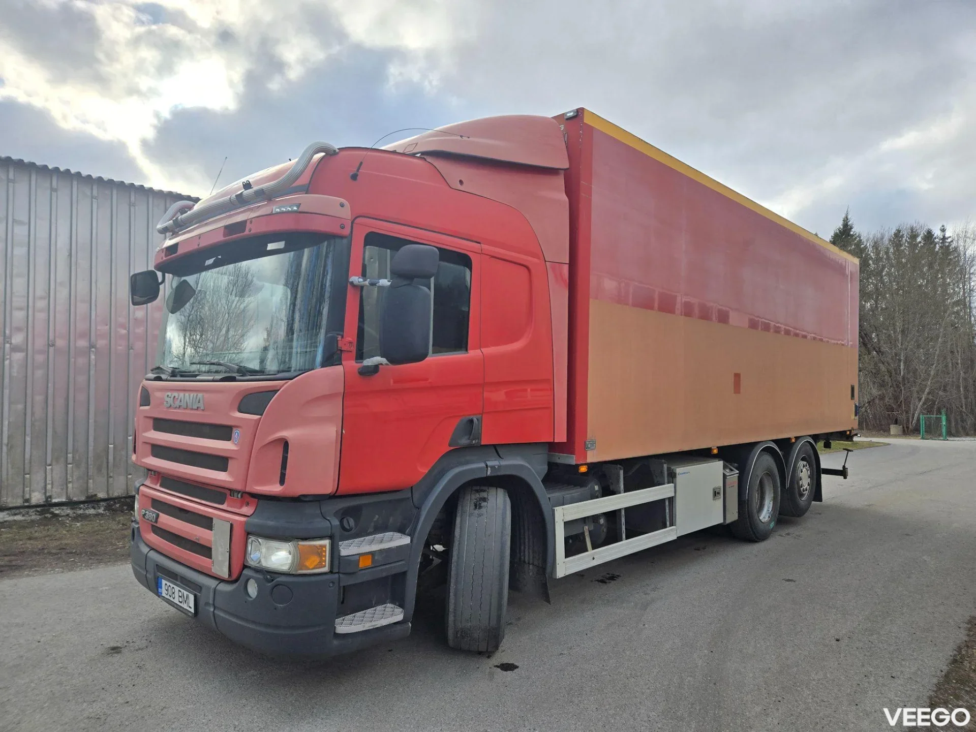 SCANIA P380 279kW