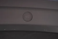 Tesla Model Y Long Range Dual Motor AWD 378kW thumbnail