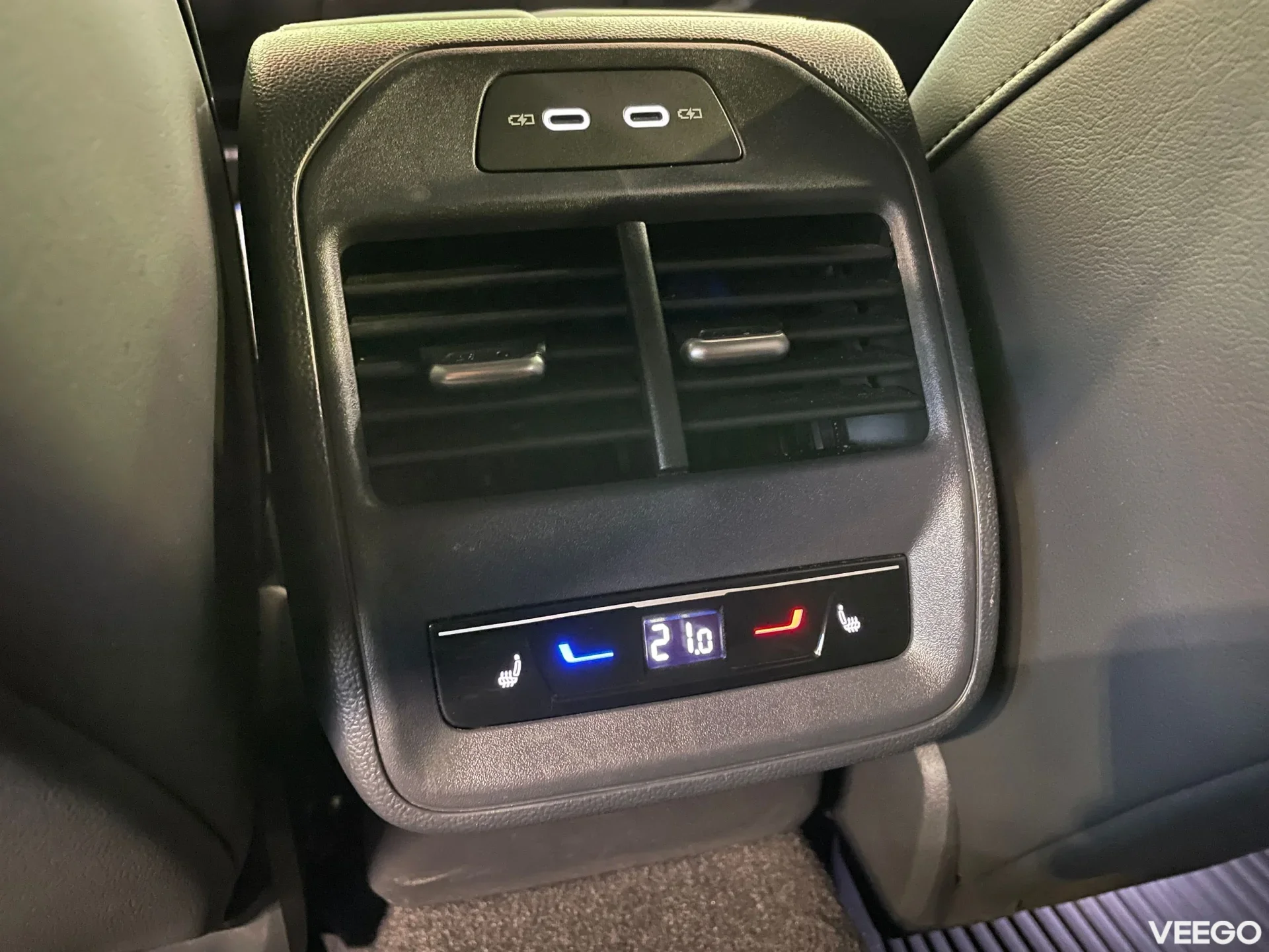 Volkswagen Passat Variant 4Motion R-Line Black Style 2 142kW