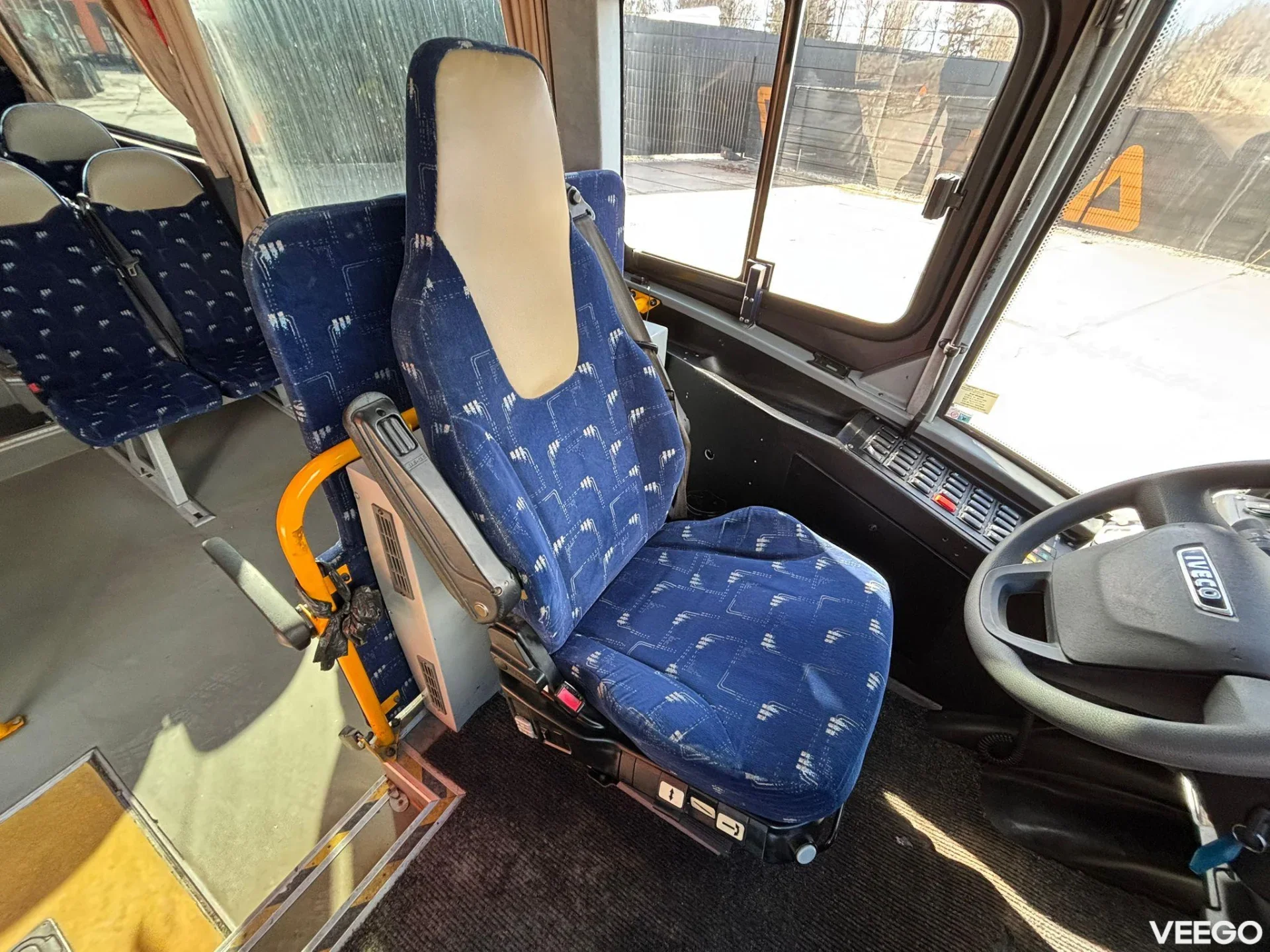 Iveco Rosero 23 SEATS / AC / AUXILIARY HEATER 125kW