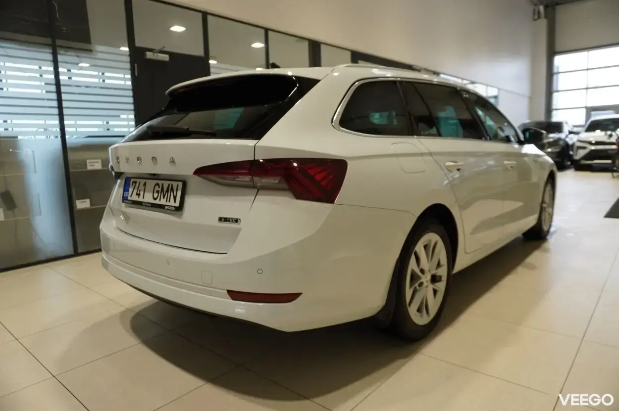 Skoda Octavia ELEGANCE COMBI 1.5 110kW