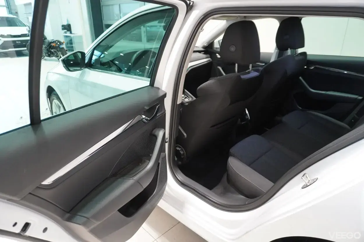 Skoda Octavia ELEGANCE COMBI 1.5 110kW