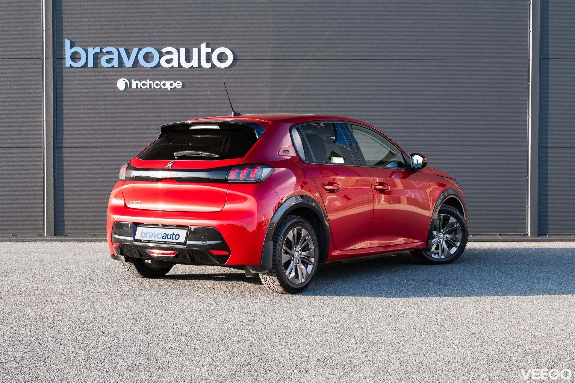 Peugeot 208 Allure 100kW