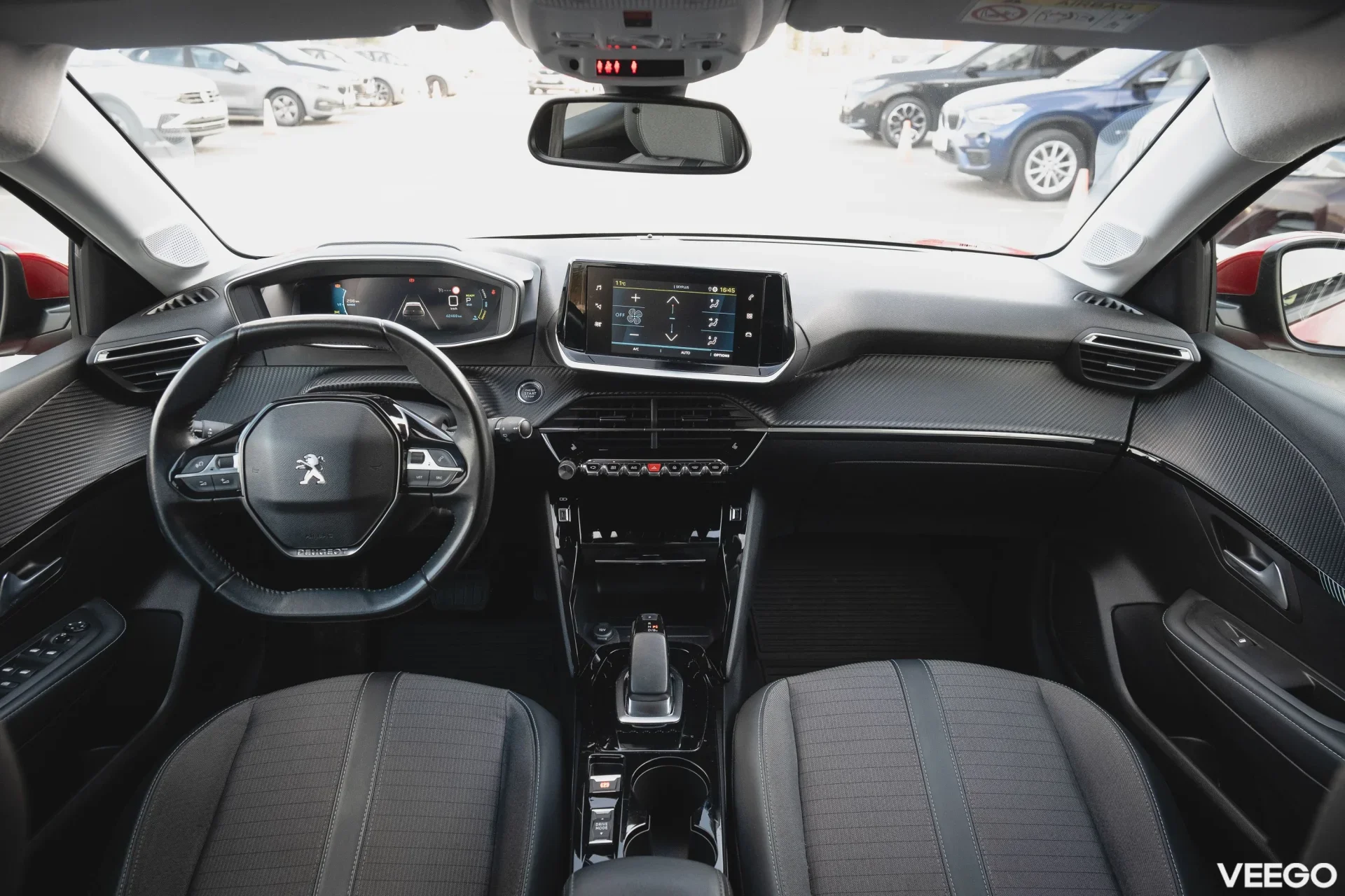 Peugeot 208 Allure 100kW