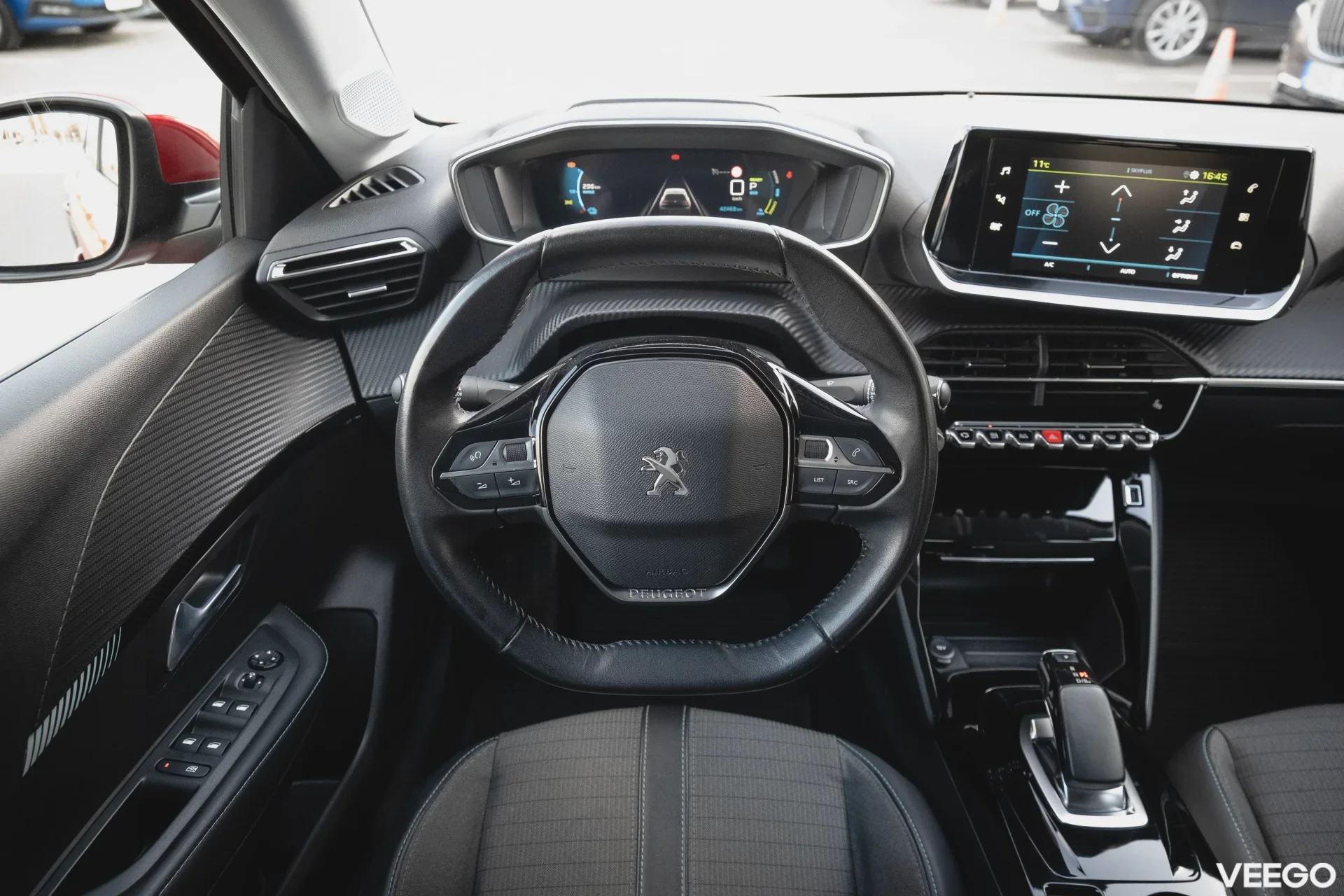 Peugeot 208 Allure 100kW